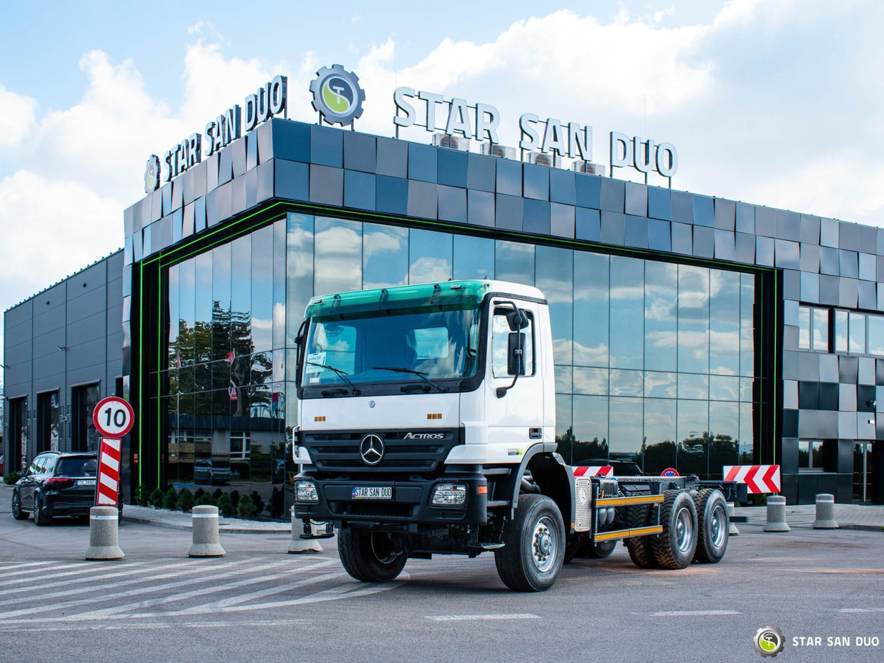 - Cab chassis truck: picture 1 - Cab chassis truck: picture 1