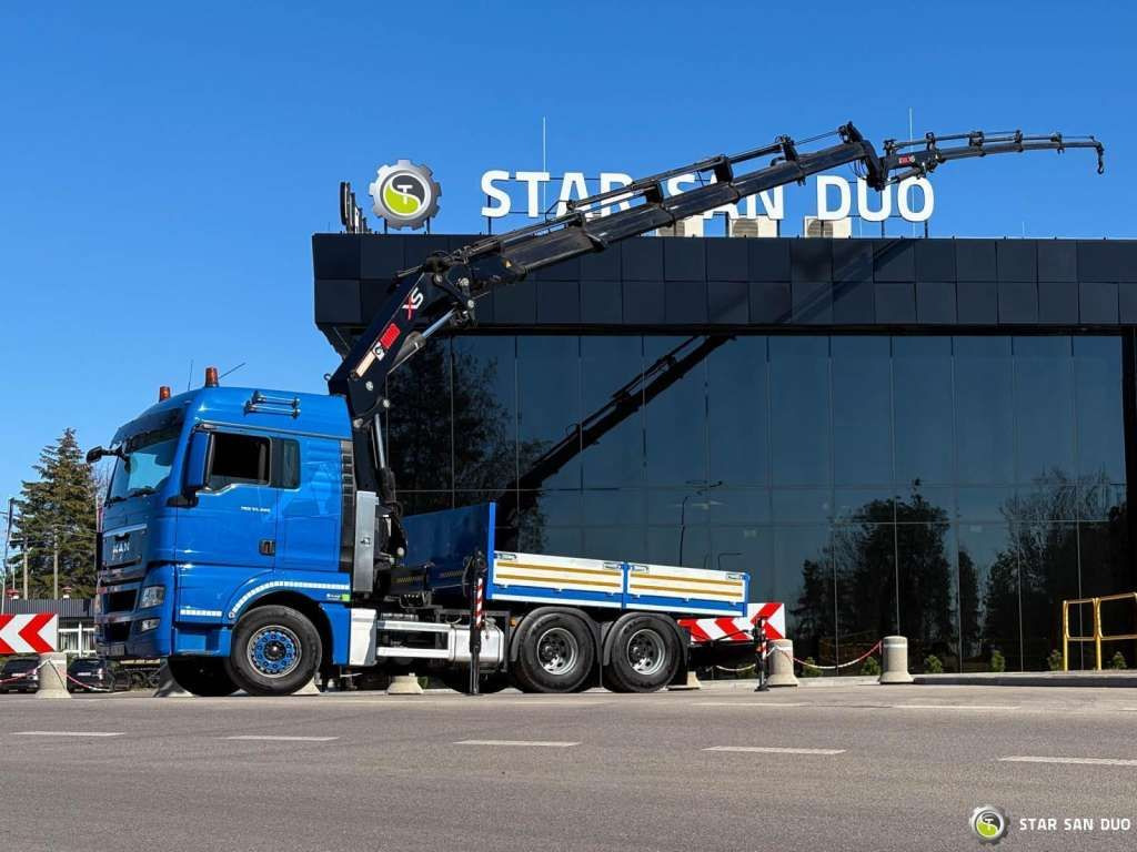 MAN TGS 33.480 6x4 HIAB 377E-5 HIPRO Crane - Tractor unit: picture 2 MAN TGS 33.480 6x4 HIAB 377E-5 HIPRO Crane - Tractor unit: picture 2