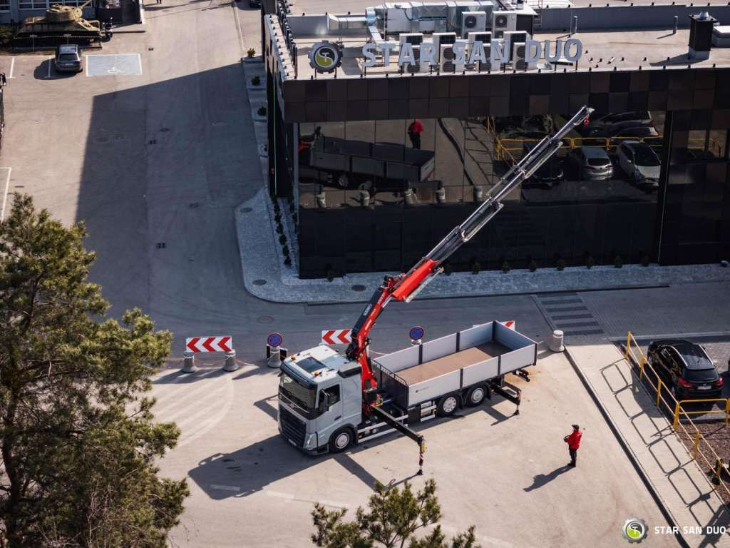 Volvo FH 500 6x2 FASSI F545R.A.2.25 CRANE KRAN NEW !! - Crane truck: picture 3 Volvo FH 500 6x2 FASSI F545R.A.2.25 CRANE KRAN NEW !! - Crane truck: picture 3
