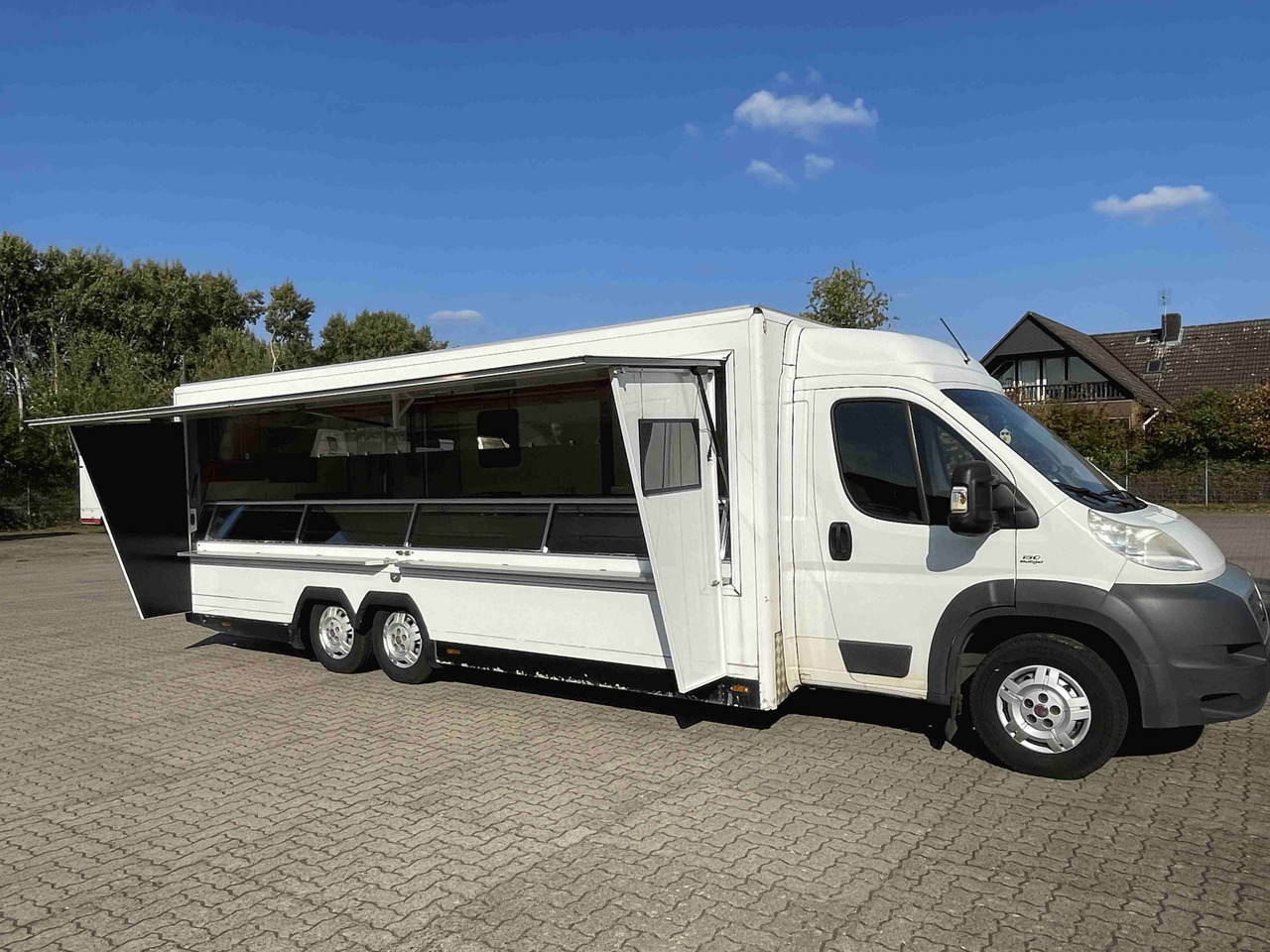 Vending truck Wochenmarktmobil RKB: picture 12 Vending truck Wochenmarktmobil RKB: picture 12