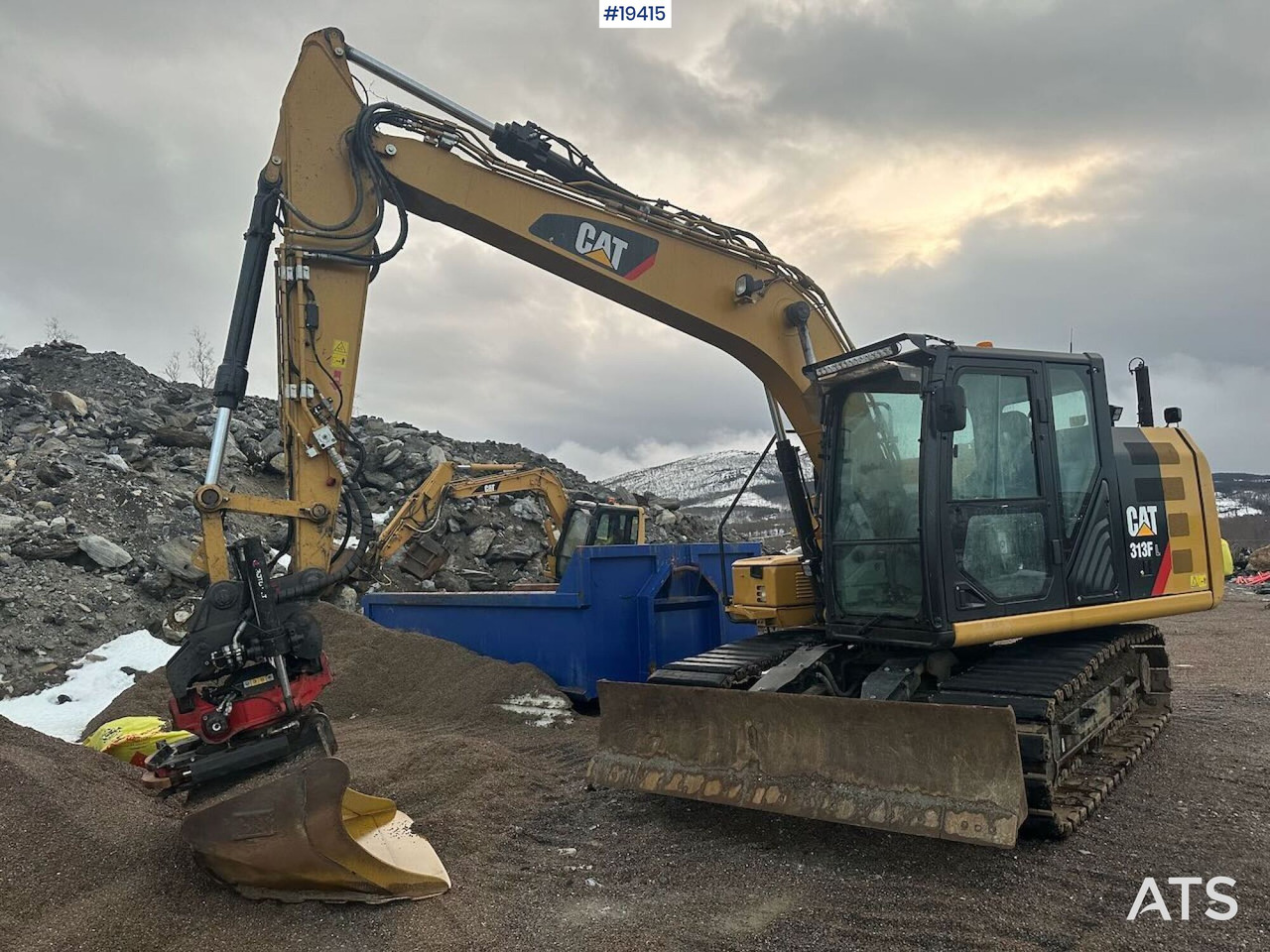 Caterpillar 313FL - Excavator: picture 2 Caterpillar 313FL - Excavator: picture 2