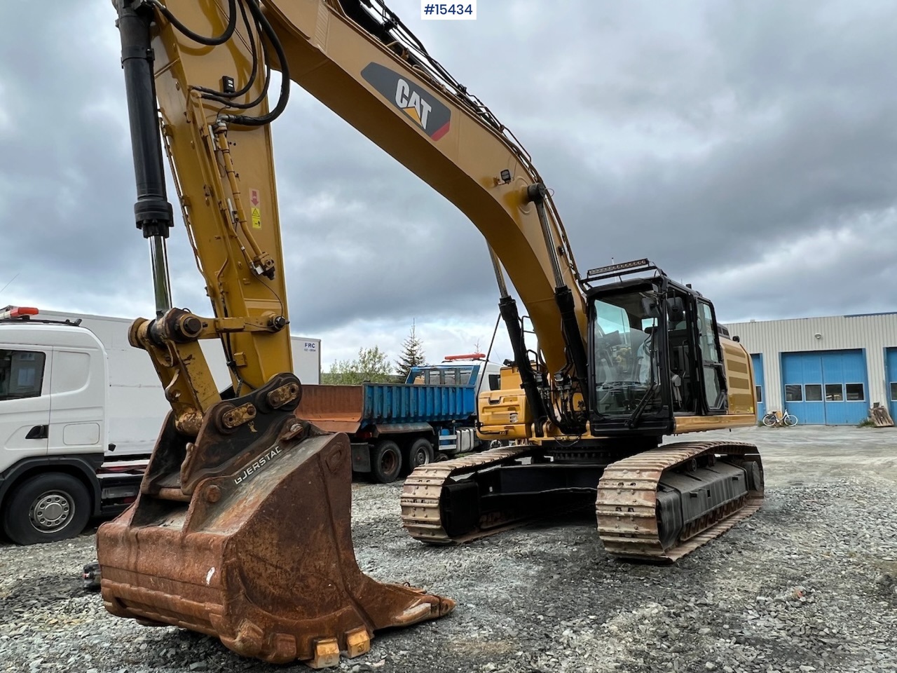 Caterpillar 336F - Excavator: picture 1 Caterpillar 336F - Excavator: picture 1