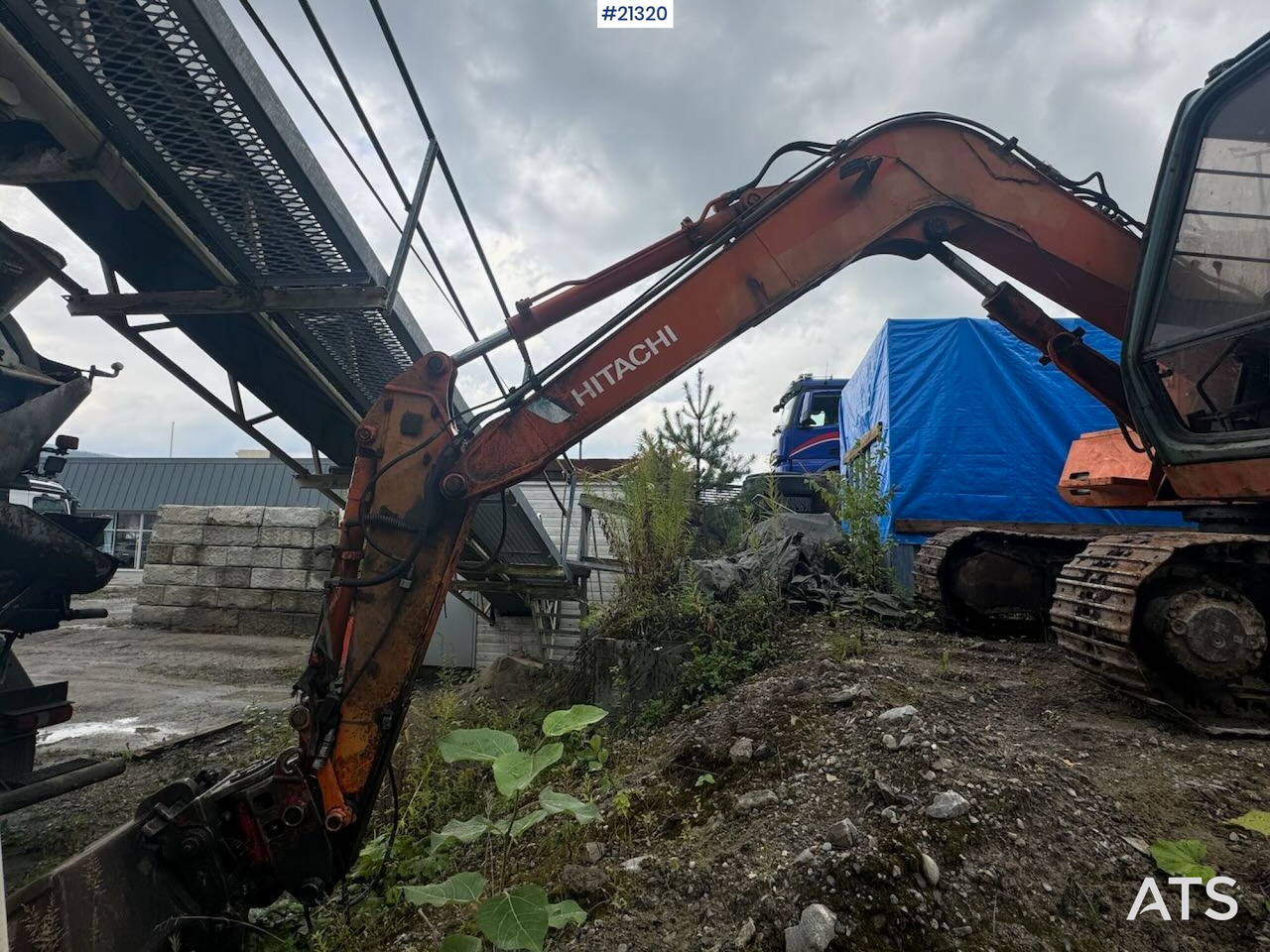 Crawler excavator Hitachi EX60BL-3: picture 31