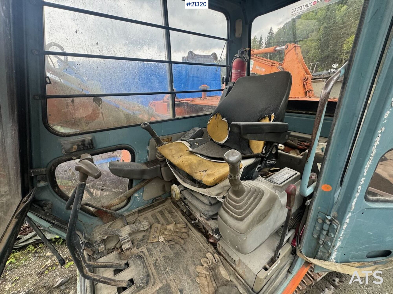 Crawler excavator Hitachi EX60BL-3: picture 15