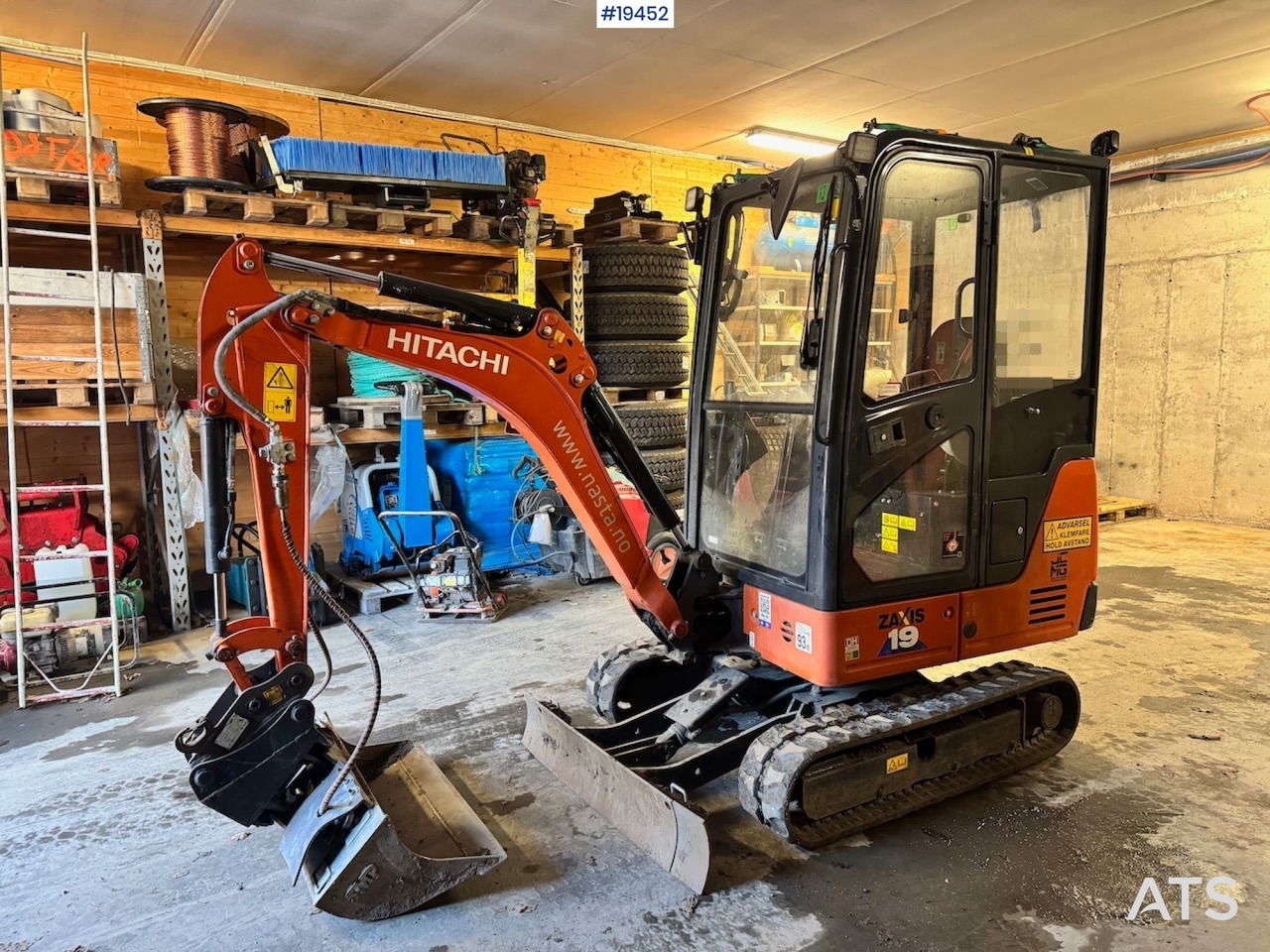 完璧 Hitachi excavator Mini ZX 7999607 - price 19-6, ボディローション