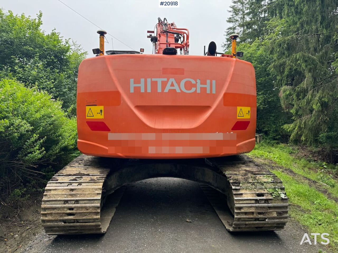 Hitachi ZX225 - Crawler excavator: picture 4 Hitachi ZX225 - Crawler excavator: picture 4