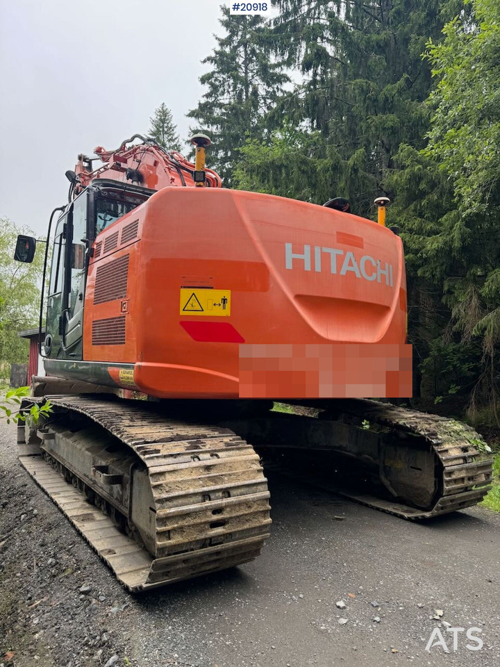 Hitachi ZX225 - Crawler excavator: picture 5 Hitachi ZX225 - Crawler excavator: picture 5