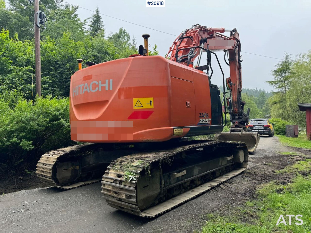 Hitachi ZX225 - Crawler excavator: picture 3 Hitachi ZX225 - Crawler excavator: picture 3