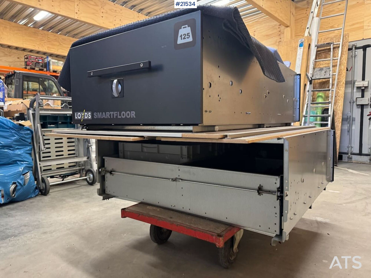 Innredning til Mercedes Vito - Cab and interior for Van: picture 2 Innredning til Mercedes Vito - Cab and interior for Van: picture 2