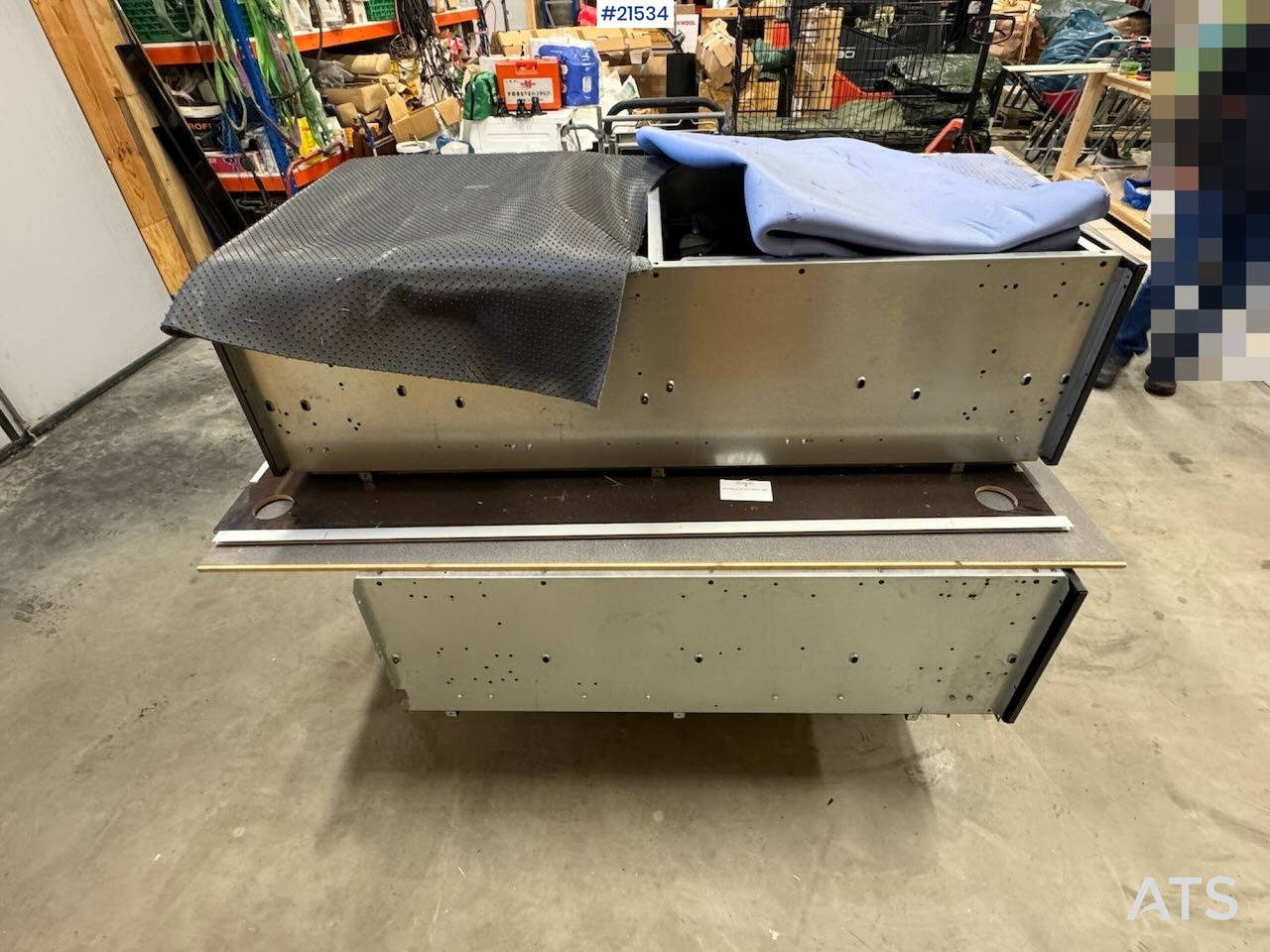 Innredning til Mercedes Vito - Cab and interior for Van: picture 1 Innredning til Mercedes Vito - Cab and interior for Van: picture 1