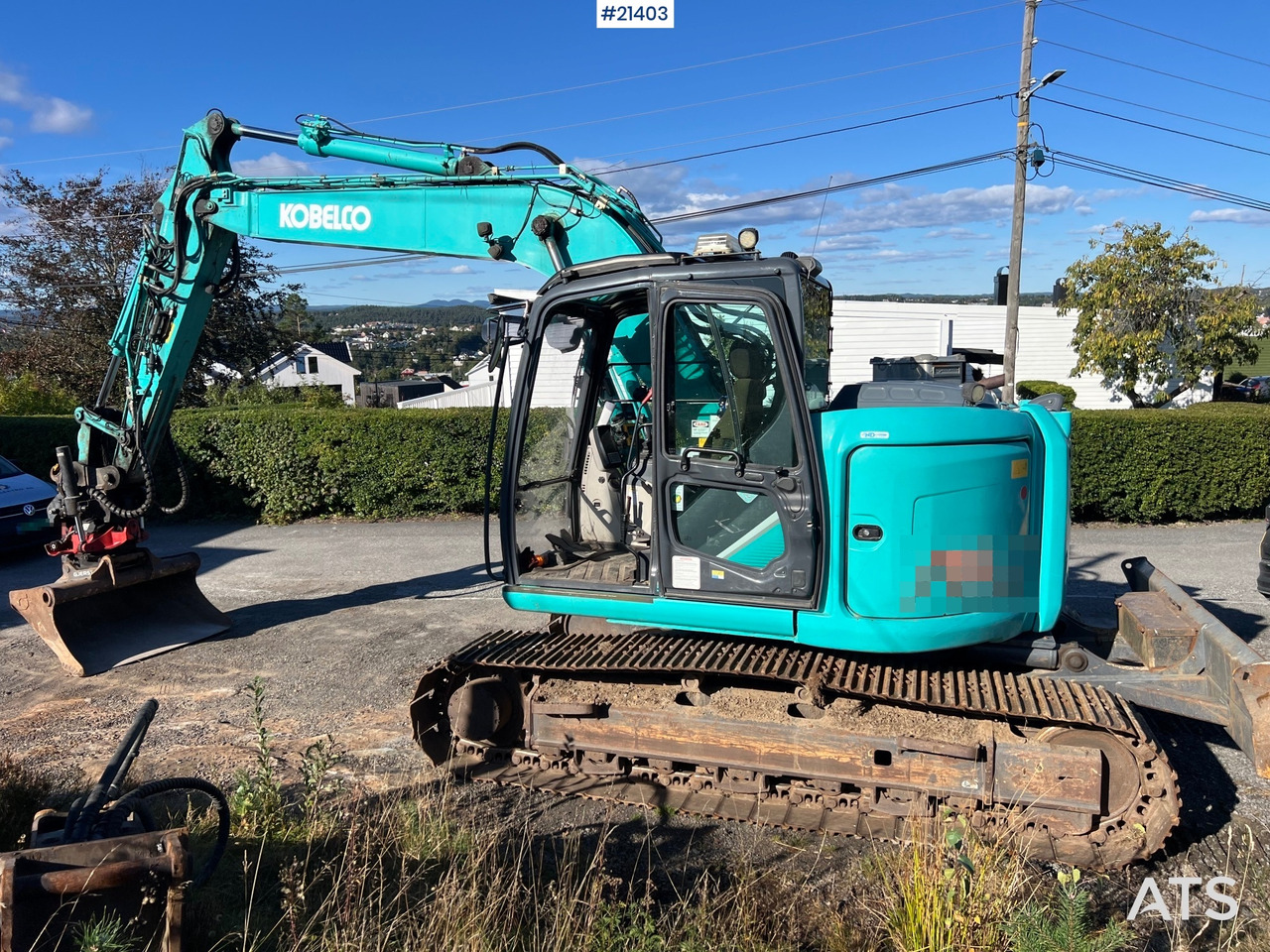 Crawler excavator Kobelco Sk140SRLC-3: picture 17