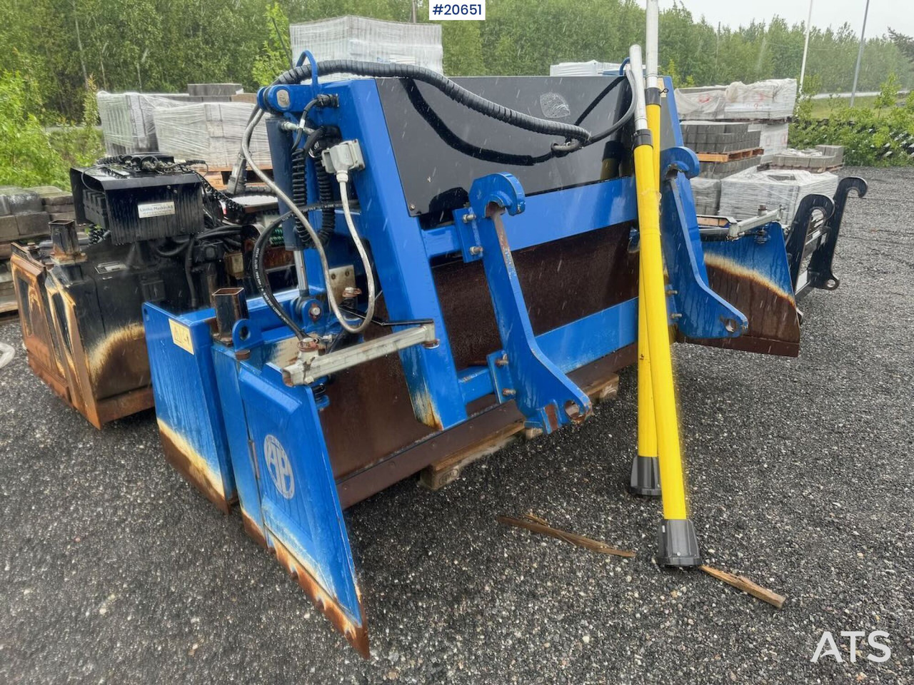 Lev 2450 - Wheel loader: picture 3 Lev 2450 - Wheel loader: picture 3