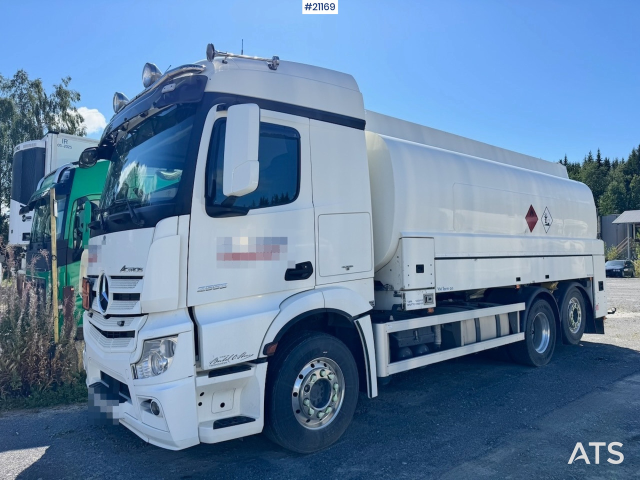 Mercedes Actros 2553 - Tank truck: picture 2 Mercedes Actros 2553 - Tank truck: picture 2