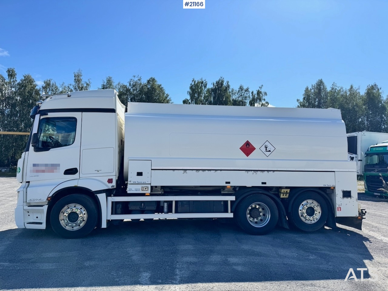 Mercedes Actros 2553 - Tank truck: picture 3 Mercedes Actros 2553 - Tank truck: picture 3