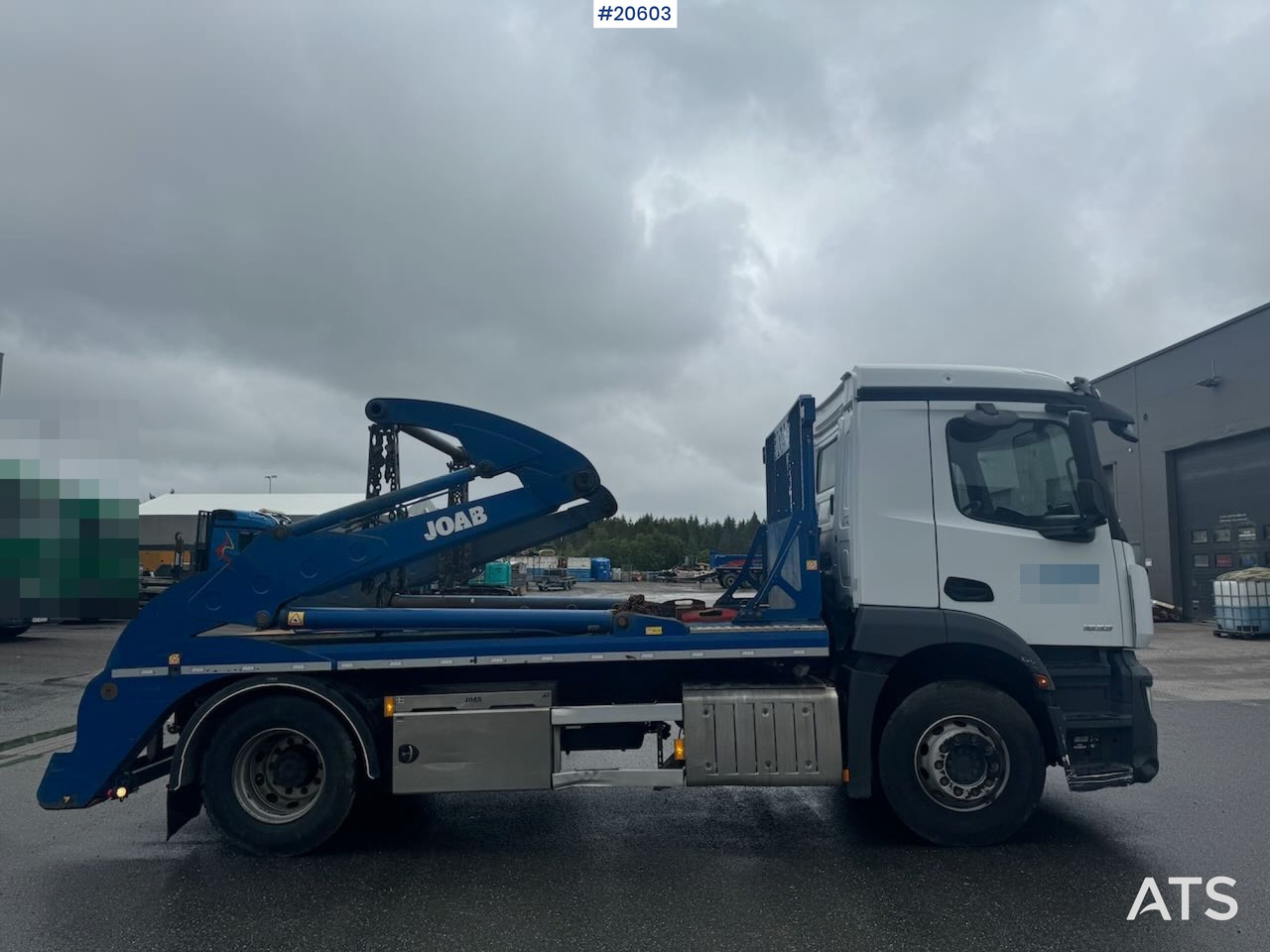 Mercedes Antos 1833 - Skip loader truck: picture 3 Mercedes Antos 1833 - Skip loader truck: picture 3