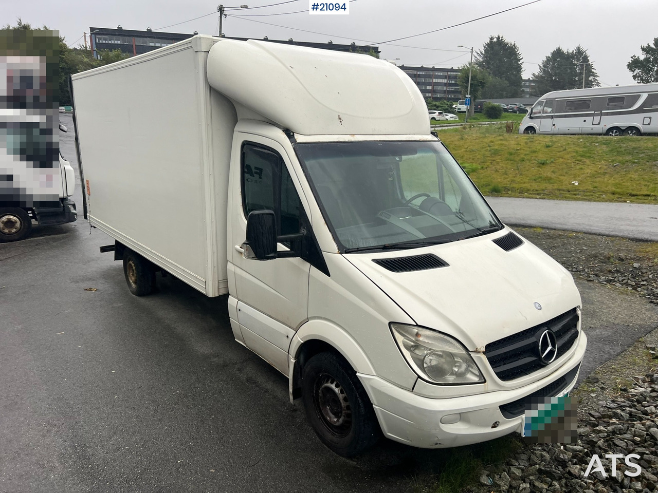 Box truck Mercedes Varebil: picture 16