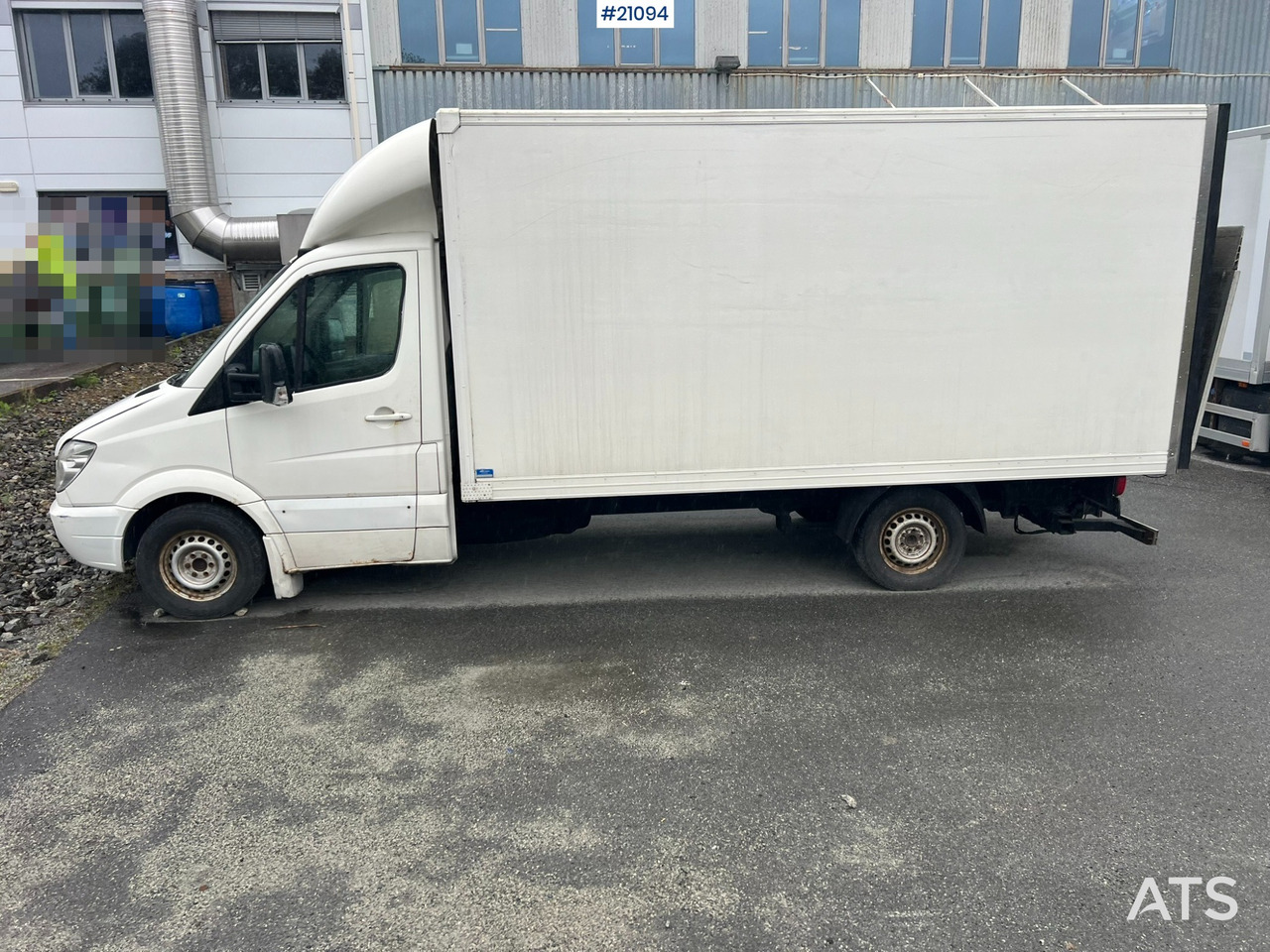 Mercedes Varebil - Box truck: picture 5 Mercedes Varebil - Box truck: picture 5
