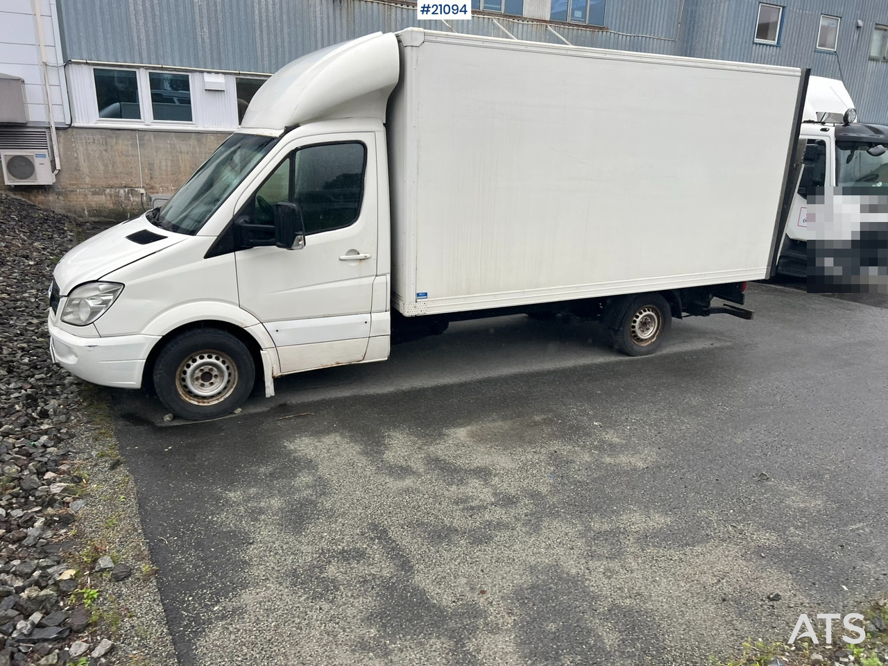 Box truck Mercedes Varebil: picture 7