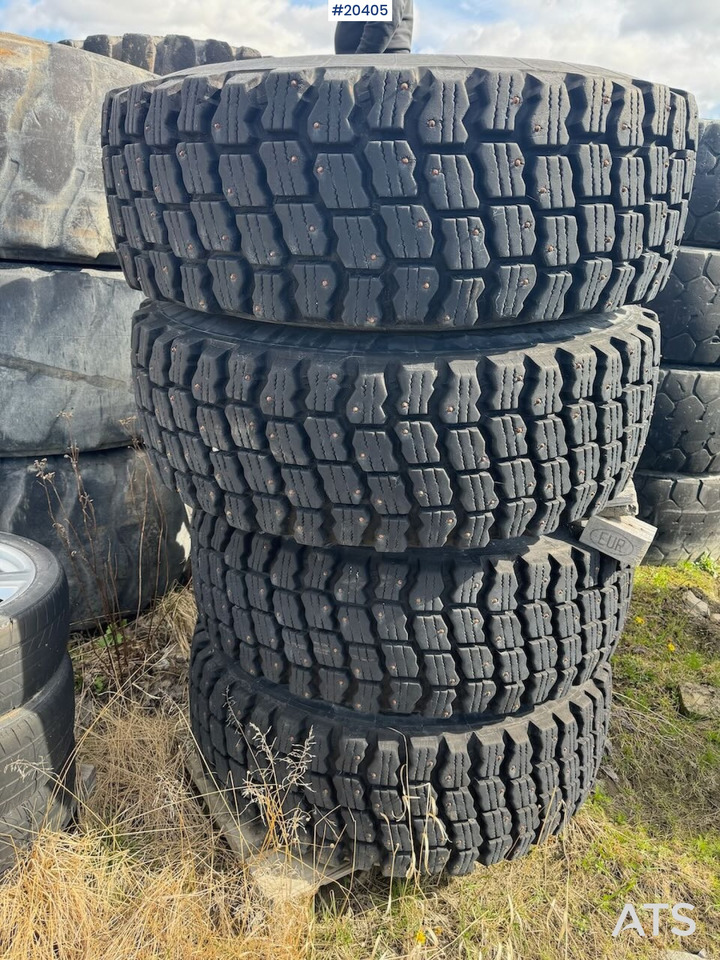Michelin vinterdekk m/ felg - Wheels and tires for Construction machinery: picture 1 Michelin vinterdekk m/ felg - Wheels and tires for Construction machinery: picture 1