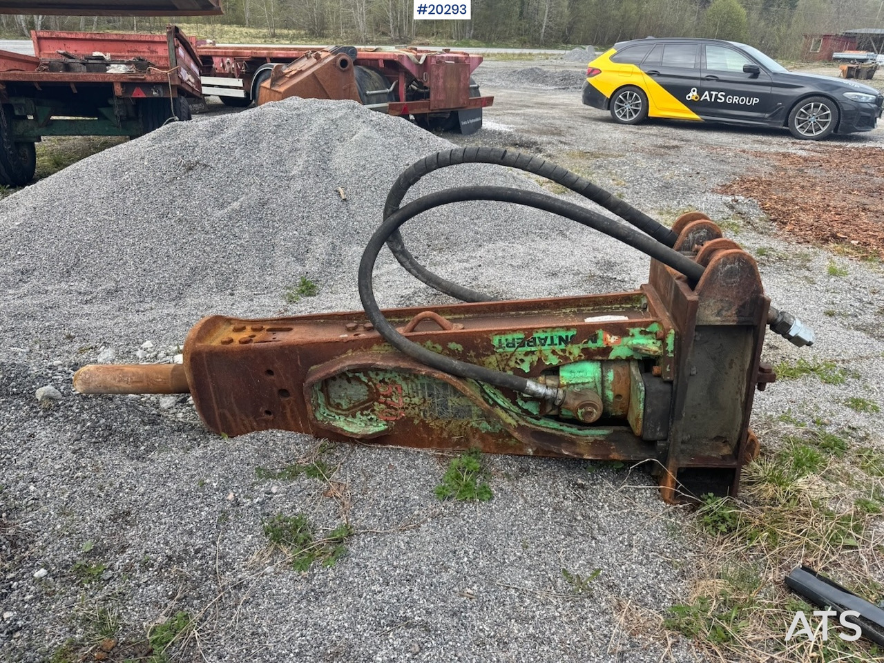 Montabert 570C - Hydraulic hammer for Construction machinery: picture 2 Montabert 570C - Hydraulic hammer for Construction machinery: picture 2