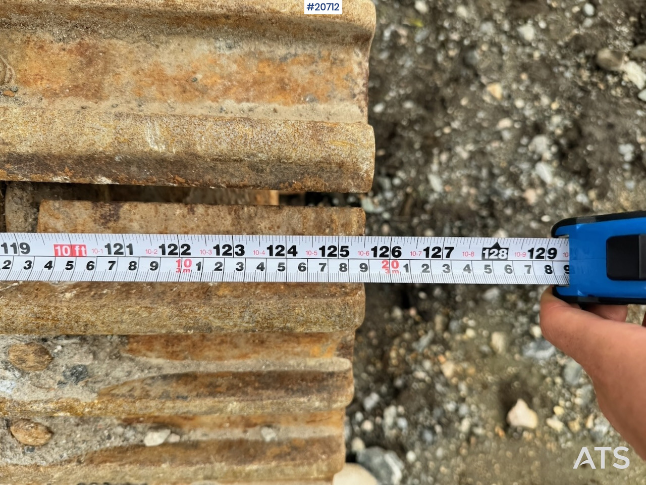 Excavator New Holland kobelco E305B: picture 15