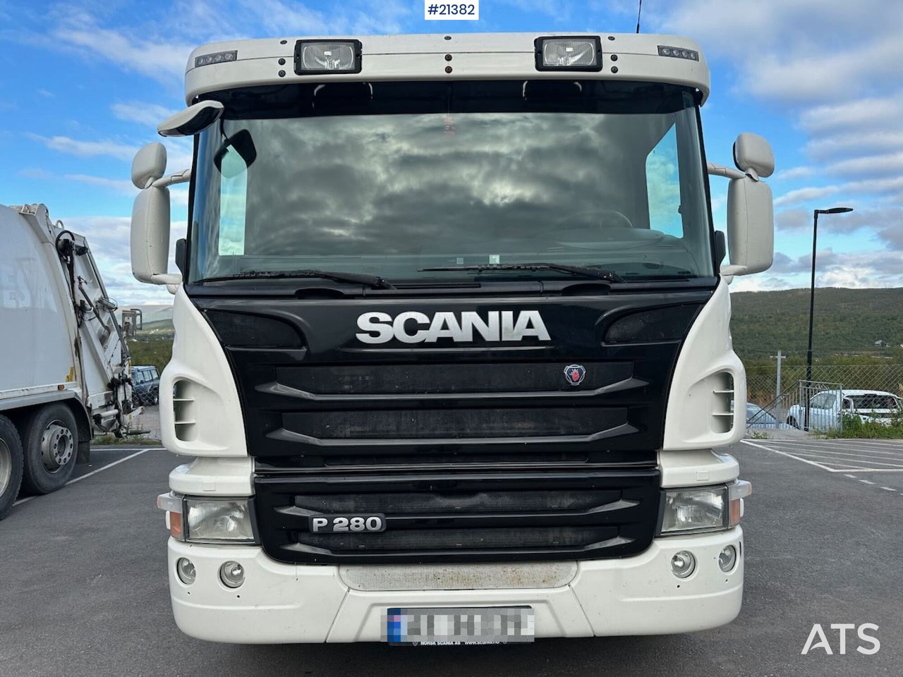 Scania P280 - Skip loader truck: picture 3 Scania P280 - Skip loader truck: picture 3