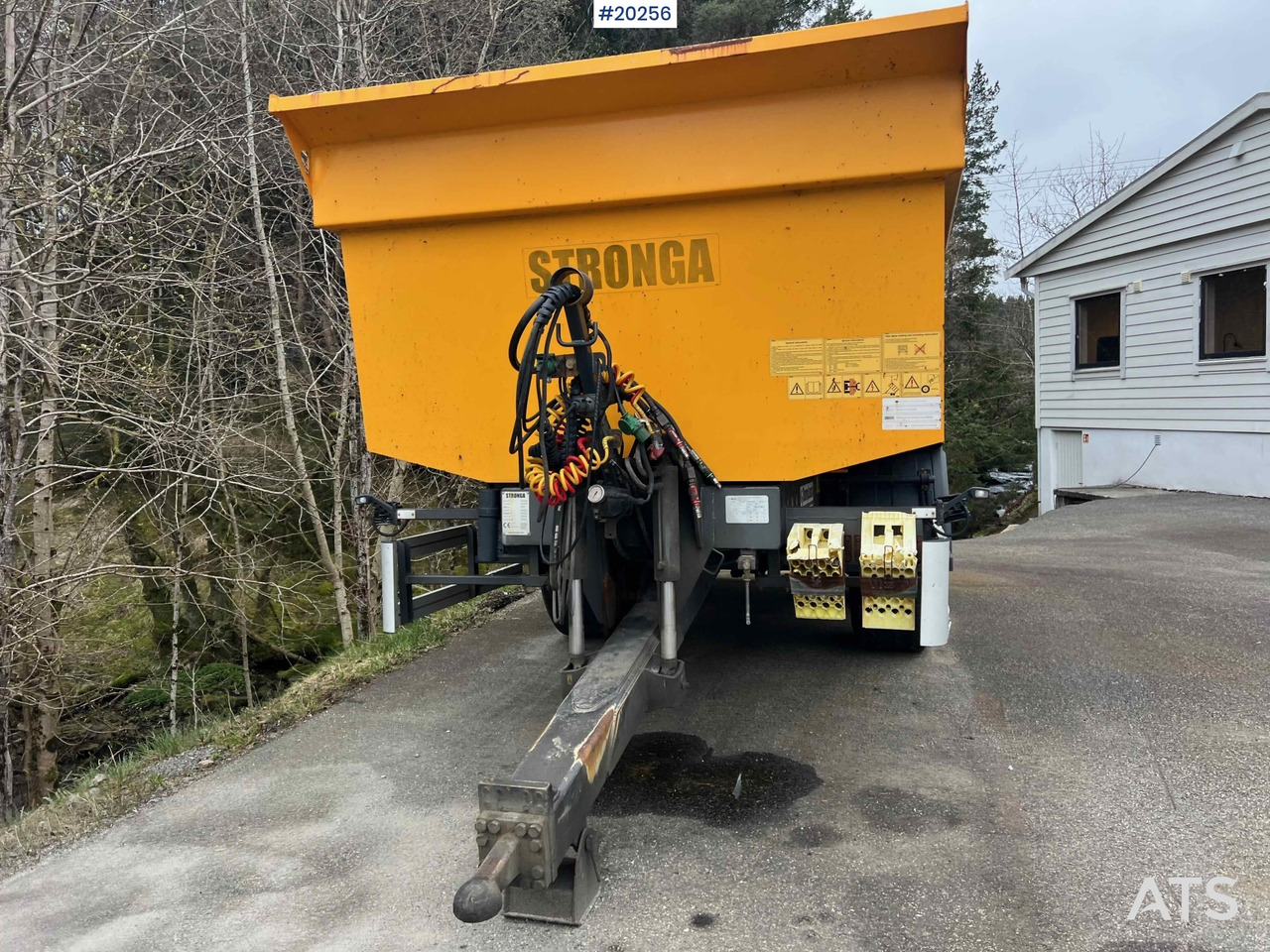 Stronga DL1200 - Dumper: picture 5 Stronga DL1200 - Dumper: picture 5