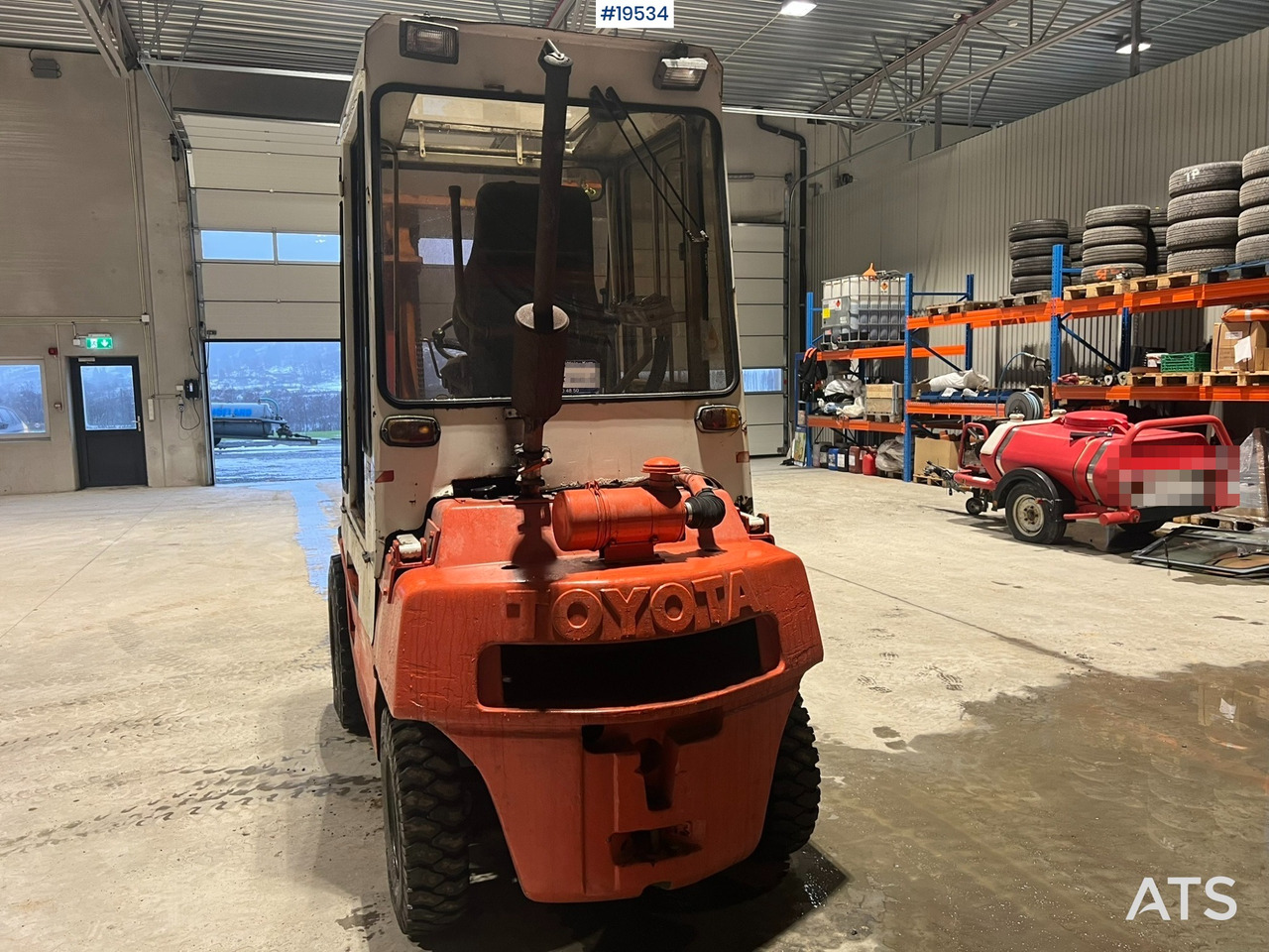 Forklift Toyota 3FD33: picture 6