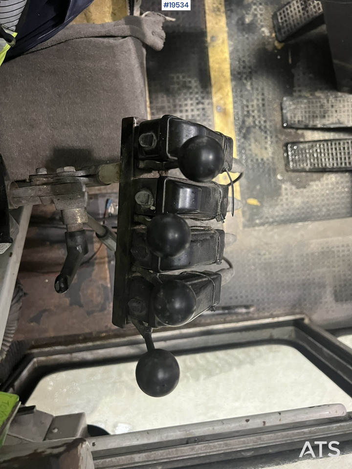 Forklift Toyota 3FD33: picture 25