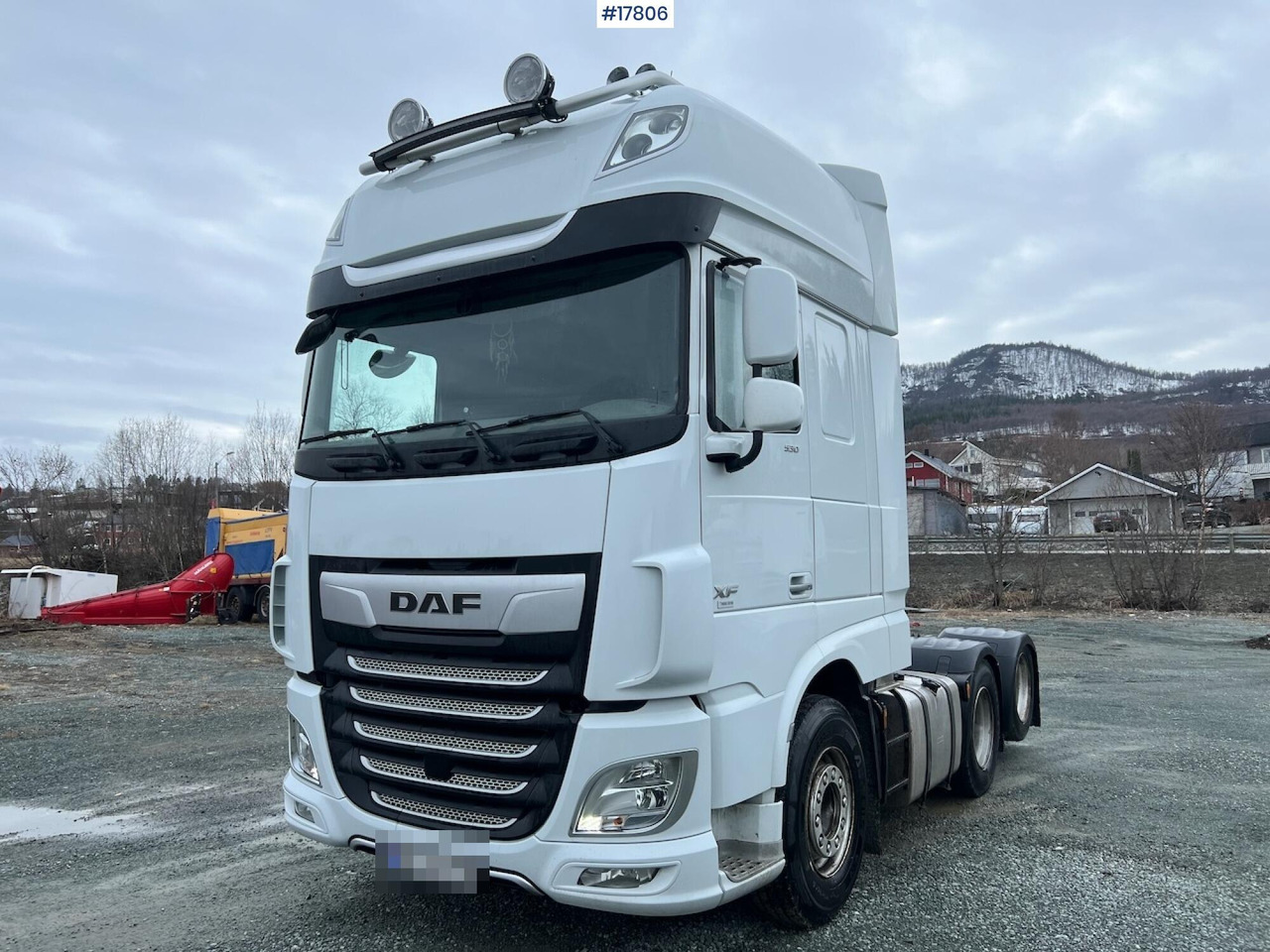 DAF XF 530 - Tractor unit: picture 1 DAF XF 530 - Tractor unit: picture 1