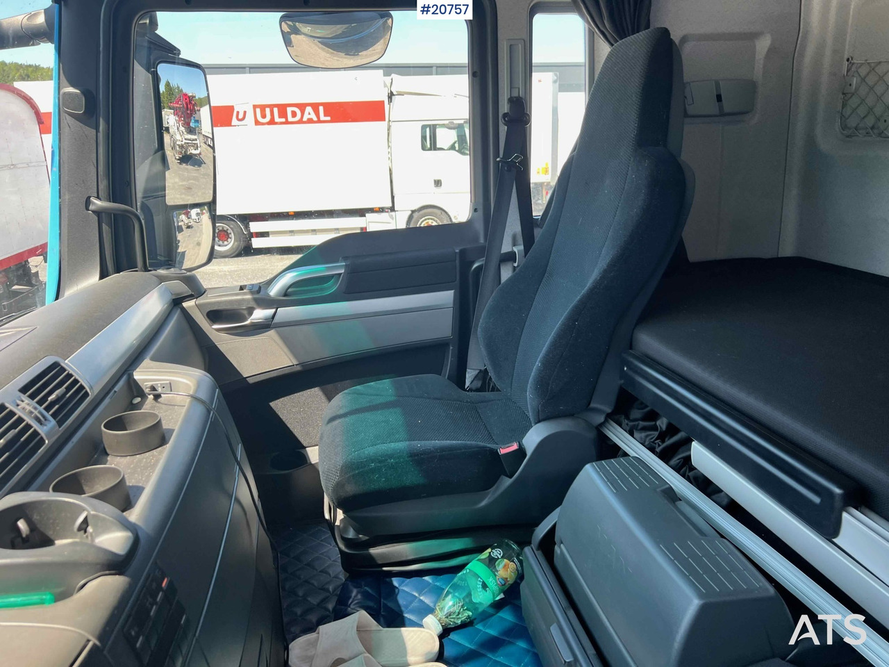 Tractor unit MAN TGX 28.480: picture 37