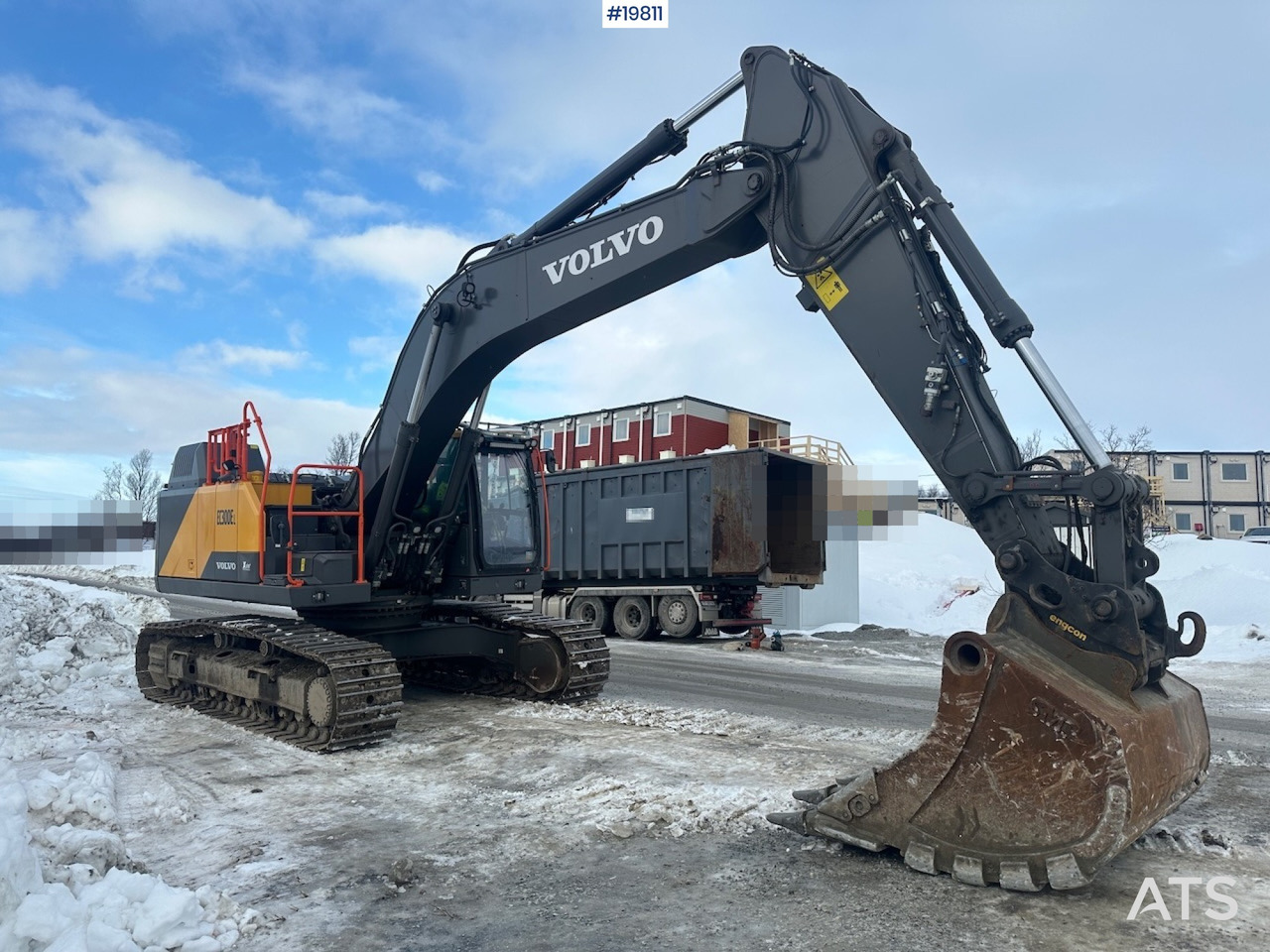 Volvo EC300 EL - Excavator: picture 3 Volvo EC300 EL - Excavator: picture 3