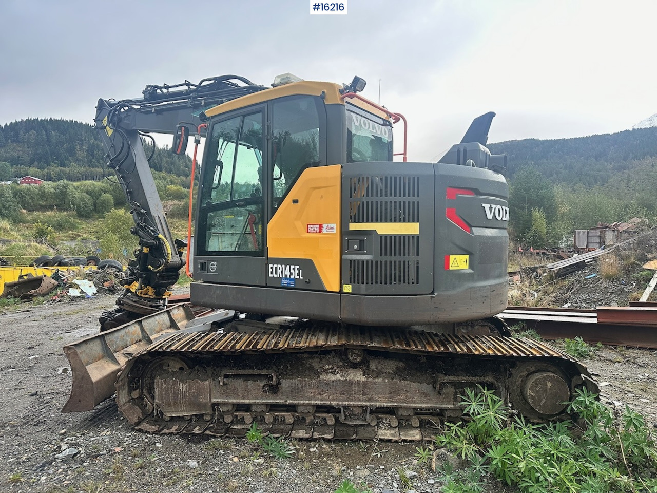 Volvo ECR145 - Excavator: picture 3 Volvo ECR145 - Excavator: picture 3
