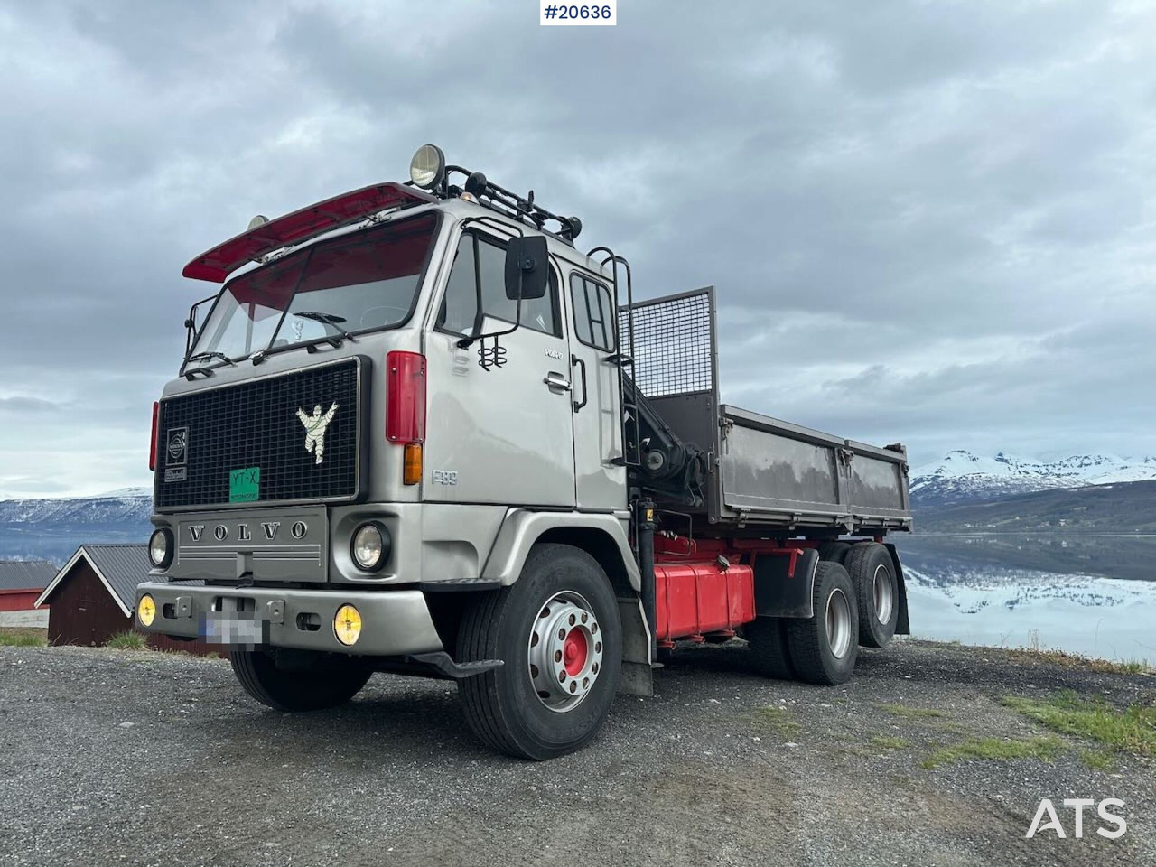 Volvo F89 46 - Dropside/ Flatbed truck, Crane truck: picture 1 Volvo F89 46 - Dropside/ Flatbed truck, Crane truck: picture 1