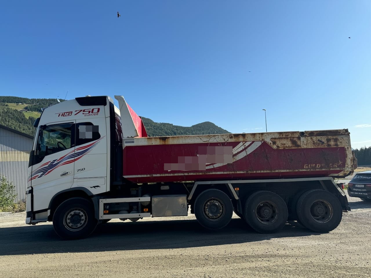 Volvo FH16 750 - Tipper: picture 2 Volvo FH16 750 - Tipper: picture 2
