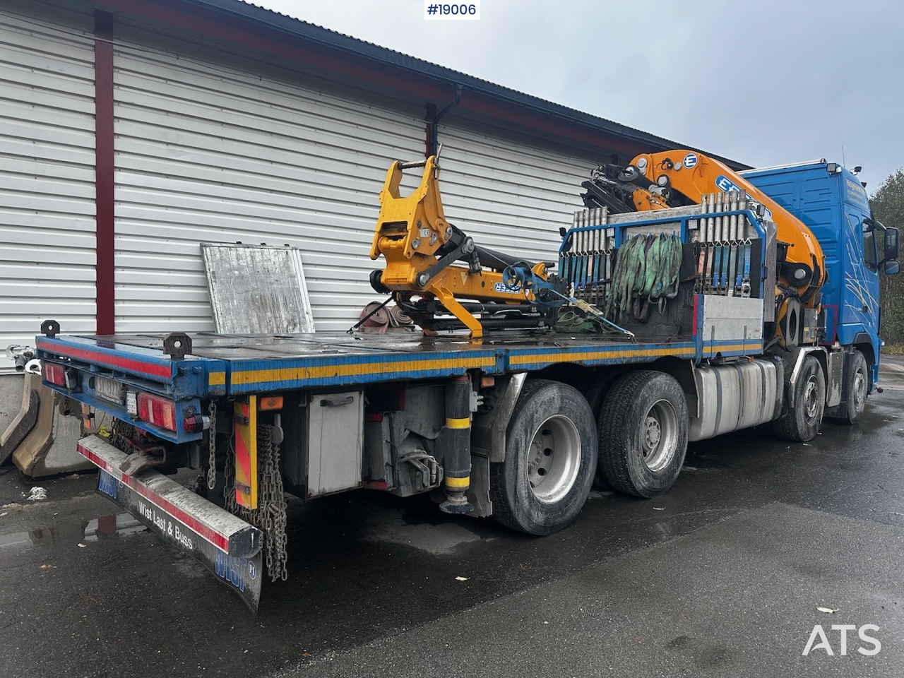 Volvo FM 500 - Crane truck, Dropside/ Flatbed truck: picture 2 Volvo FM 500 - Crane truck, Dropside/ Flatbed truck: picture 2