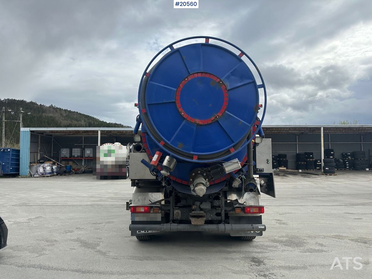 Vacuum truck Volvo FM460: picture 7