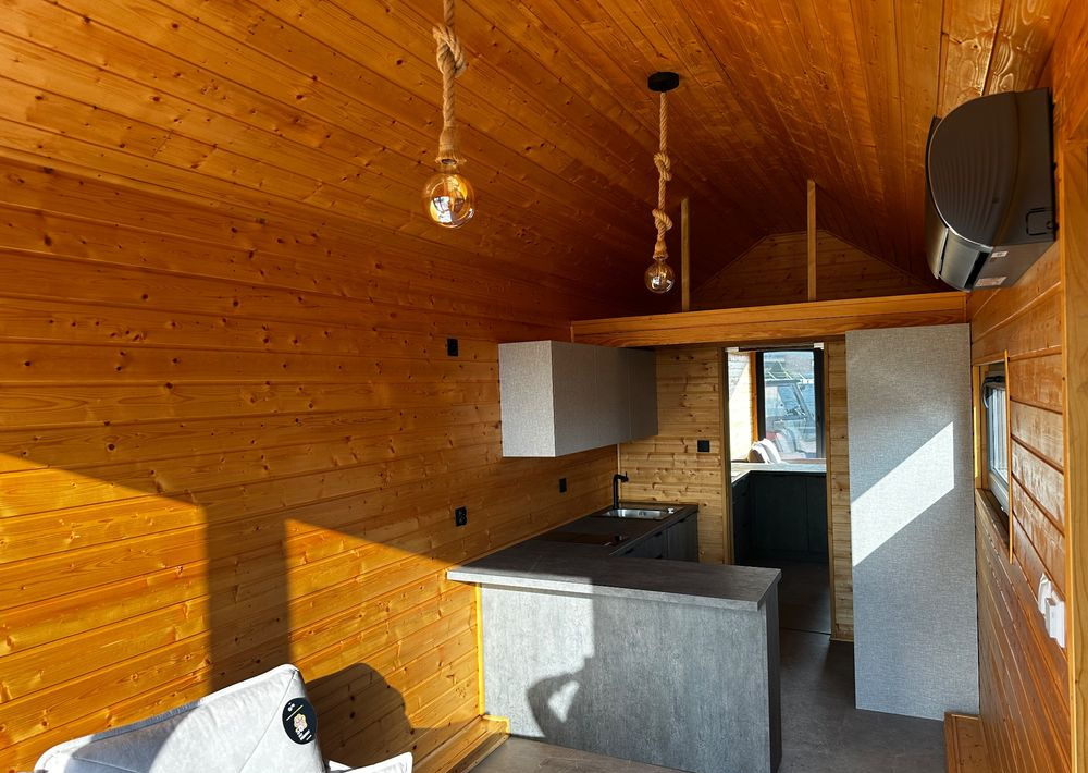 Boro Drewniany DOMEK MOBILNY na przyczepie 7,5m x 2,5m - Caravan: picture 4 Boro Drewniany DOMEK MOBILNY na przyczepie 7,5m x 2,5m - Caravan: picture 4