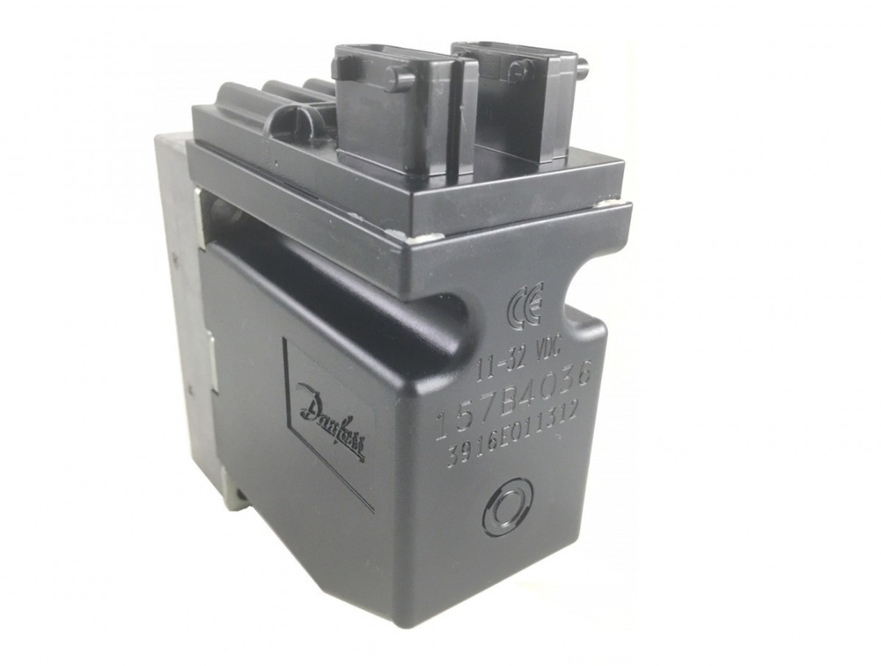 Danfoss Solenoid Valve 157B4036 - Hydraulic valve for Loader crane: picture 2 Danfoss Solenoid Valve 157B4036 - Hydraulic valve for Loader crane: picture 2