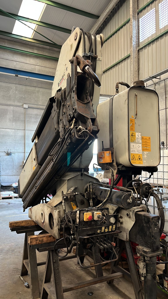 PM 26024 LC - Loader crane: picture 1 PM 26024 LC - Loader crane: picture 1