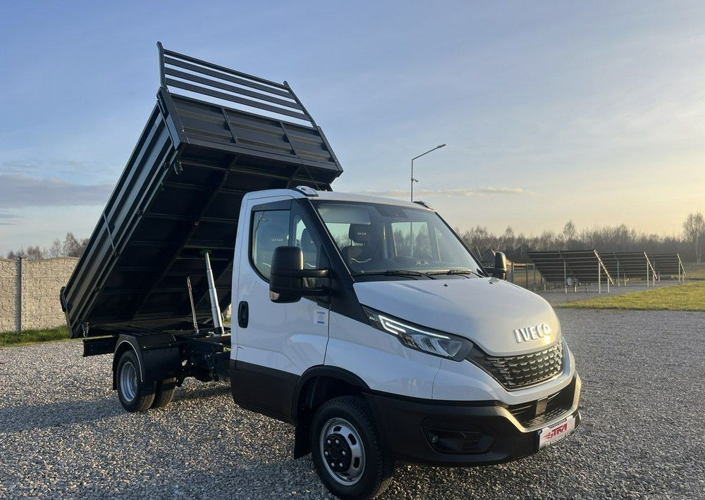 Iveco Daily - Tipper van: picture 3 Iveco Daily - Tipper van: picture 3