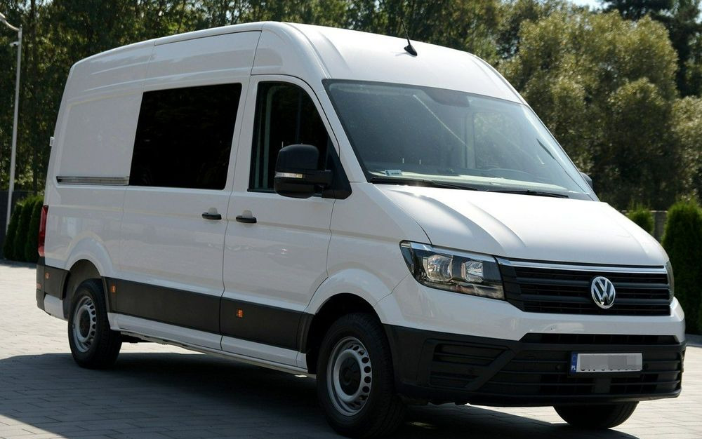 Volkswagen Crafter - Minibus, Passenger van: picture 2 Volkswagen Crafter - Minibus, Passenger van: picture 2