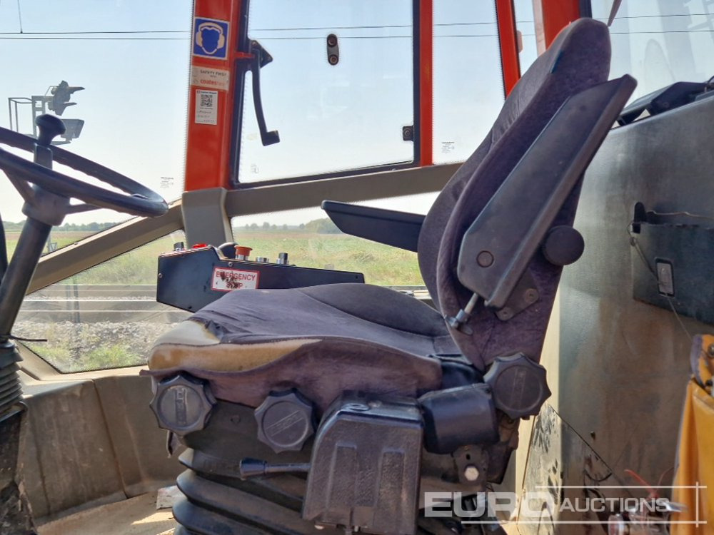 Roller 2010 Dynapac CA612D: picture 26
