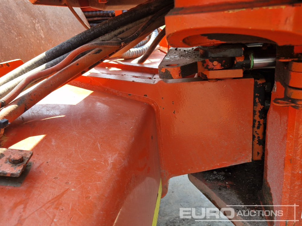 Roller 2010 Dynapac CA612D: picture 17