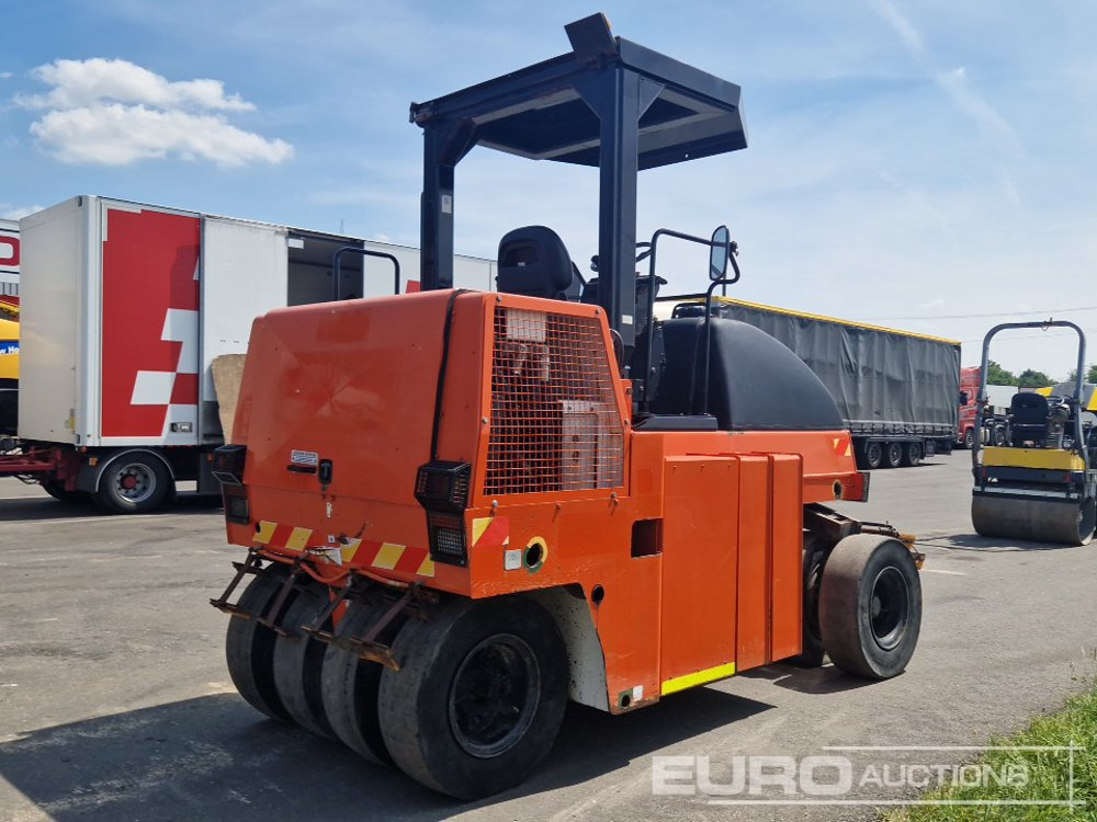 2010 Dynapac CP142 - Roller: picture 5 2010 Dynapac CP142 - Roller: picture 5