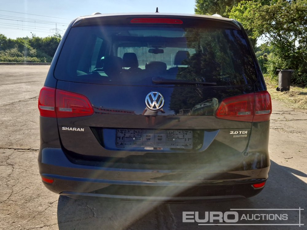 2010 Volkswagen Sharan - Car: picture 4 2010 Volkswagen Sharan - Car: picture 4