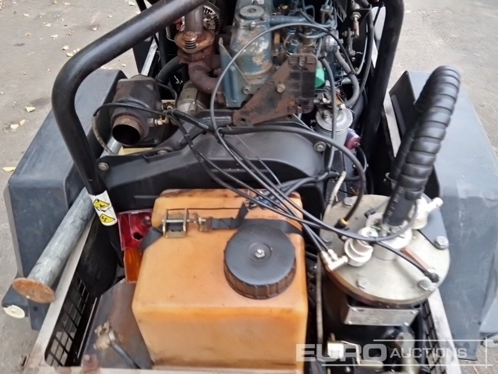 Air compressor 2011 Doosan 7/20 65CFM: picture 11