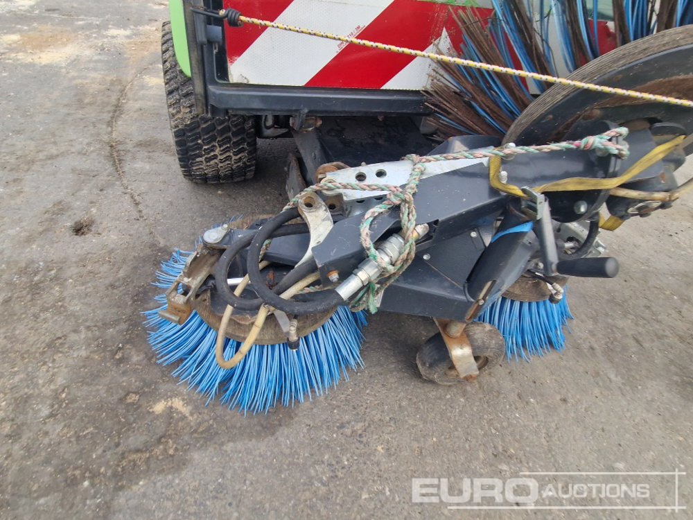 Road sweeper 2011 EGHOLM FV2200 Sweeper: picture 13