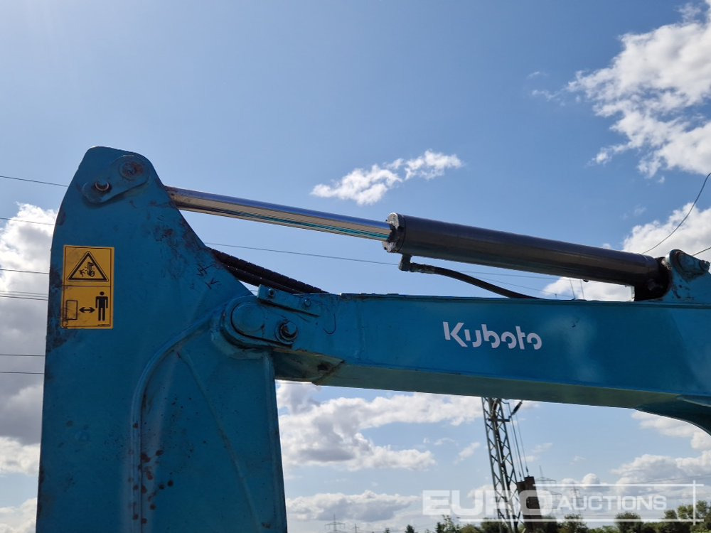 Mini excavator 2011 Kubota KX155-3SZ: picture 24