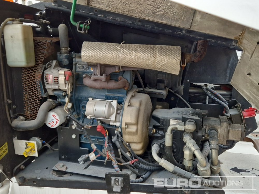 Articulated boom 2012 JLG 340AJ: picture 17